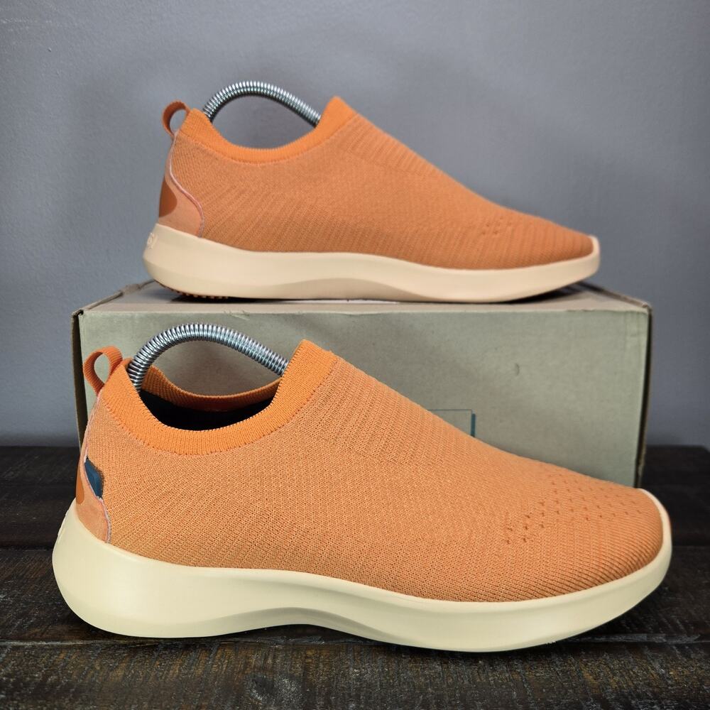 NEW Vessi Everyday Move Slip On Womens Size 10 Waterproof Shoe Sneakers Sunstone